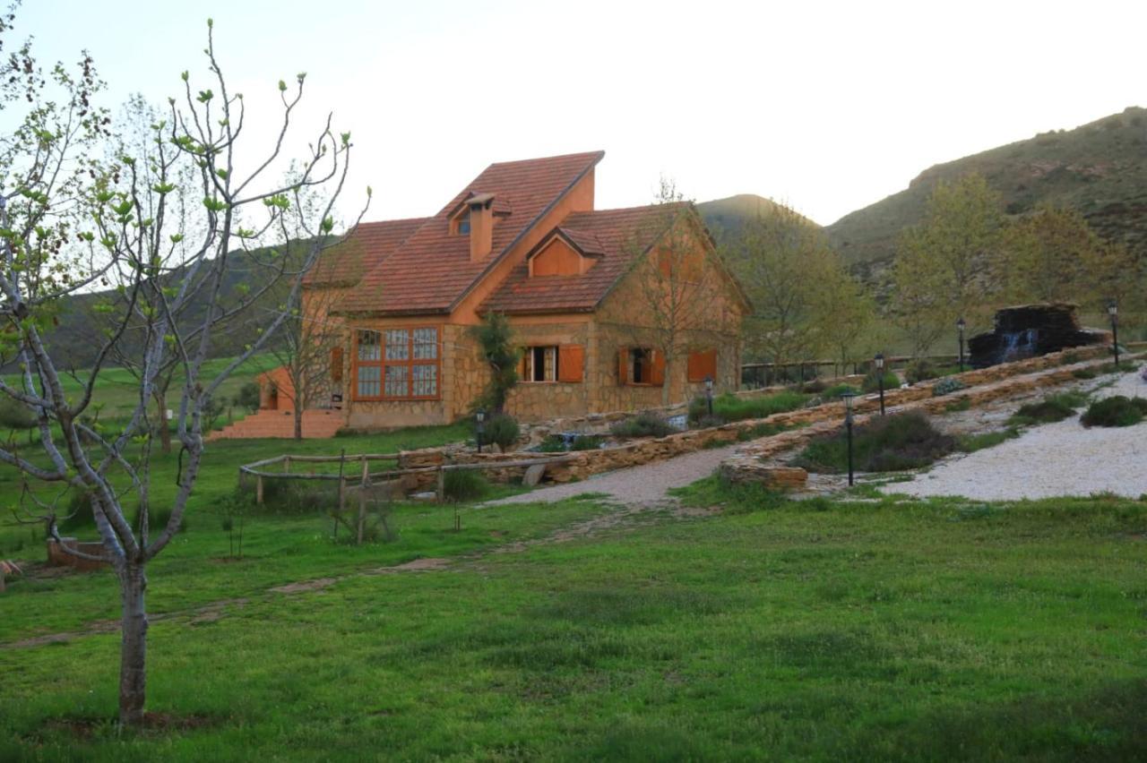 Ferme D’hôte La Vallée Azrou Extérieur photo